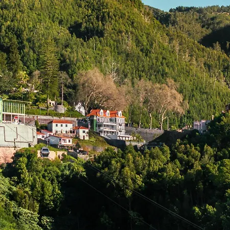 Ourmadeira - Babosas Village, Gardenias And Greenspaces