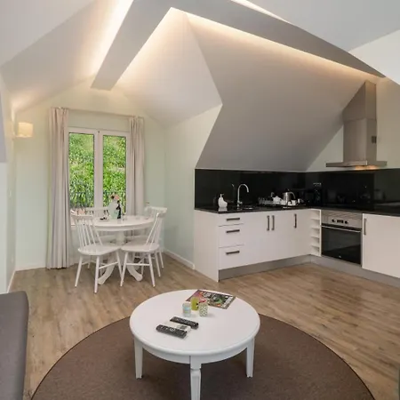 Ourmadeira - Babosas Village, Gardénias&greenspaces Funchal (Madeira)