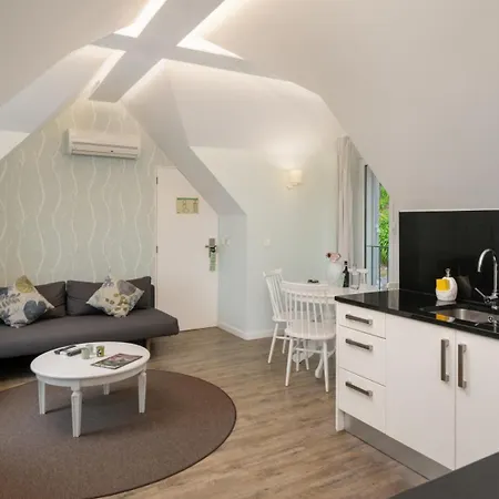 Ourmadeira - Babosas Village, Gardenias And Greenspaces 4* Φουνκάλ