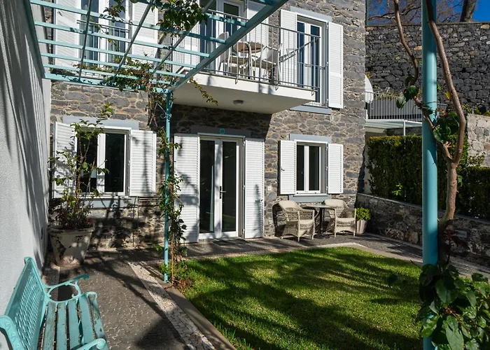 Ourmadeira - Babosas Village Gæstehus Funchal (Madeira)