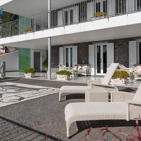 Ourmadeira - Babosas Village, Gardenias And Greenspaces בית הארחה 3*