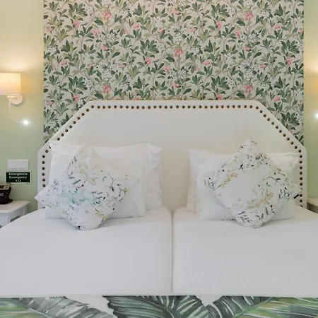 Pensionat Ourmadeira - Babosas Village 4*